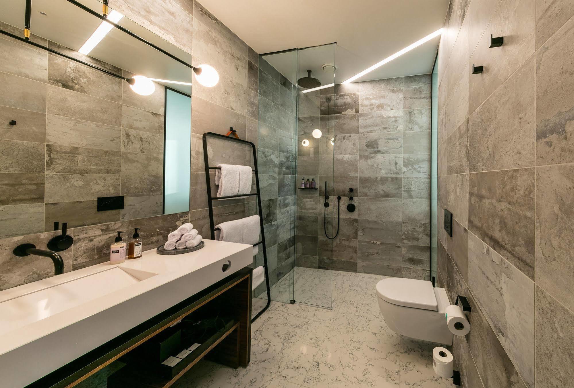Tower Suites Reykjavik Exterior photo
